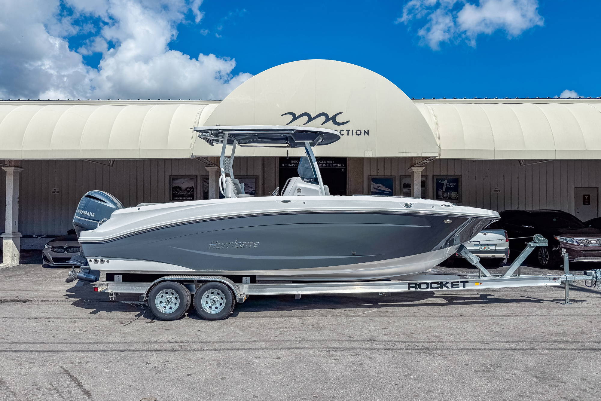 New 2026 Hurricane Center Console 24CC GDY90645G526